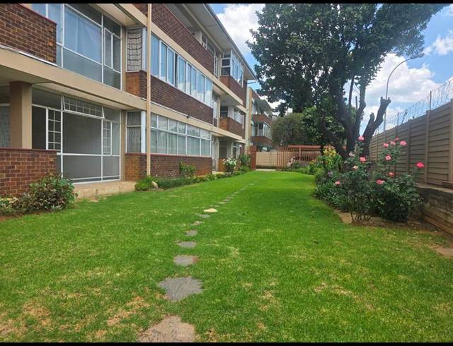 3 BEDROOM APARTMENT FOR SALE IN DENLEE